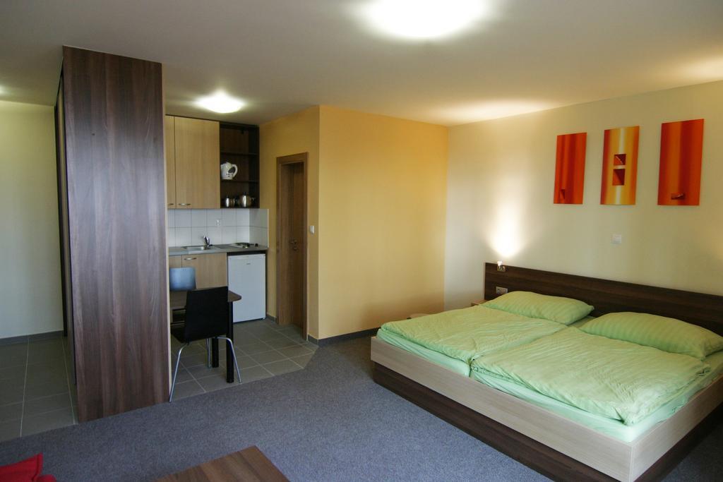 Penzión NADKA Bojnice Zimmer foto